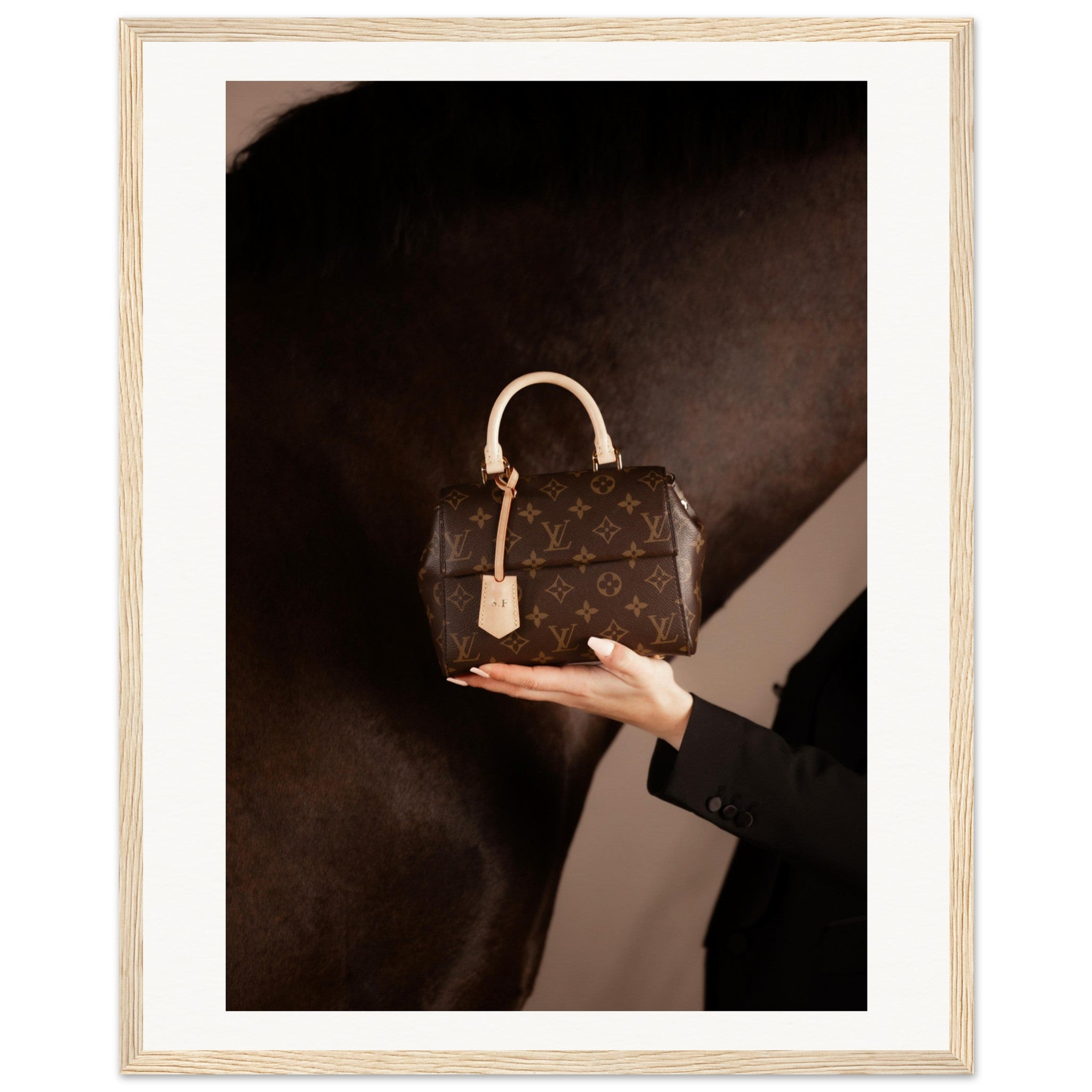 b13507b9-1097-47ca-9ec0-569b746836e4